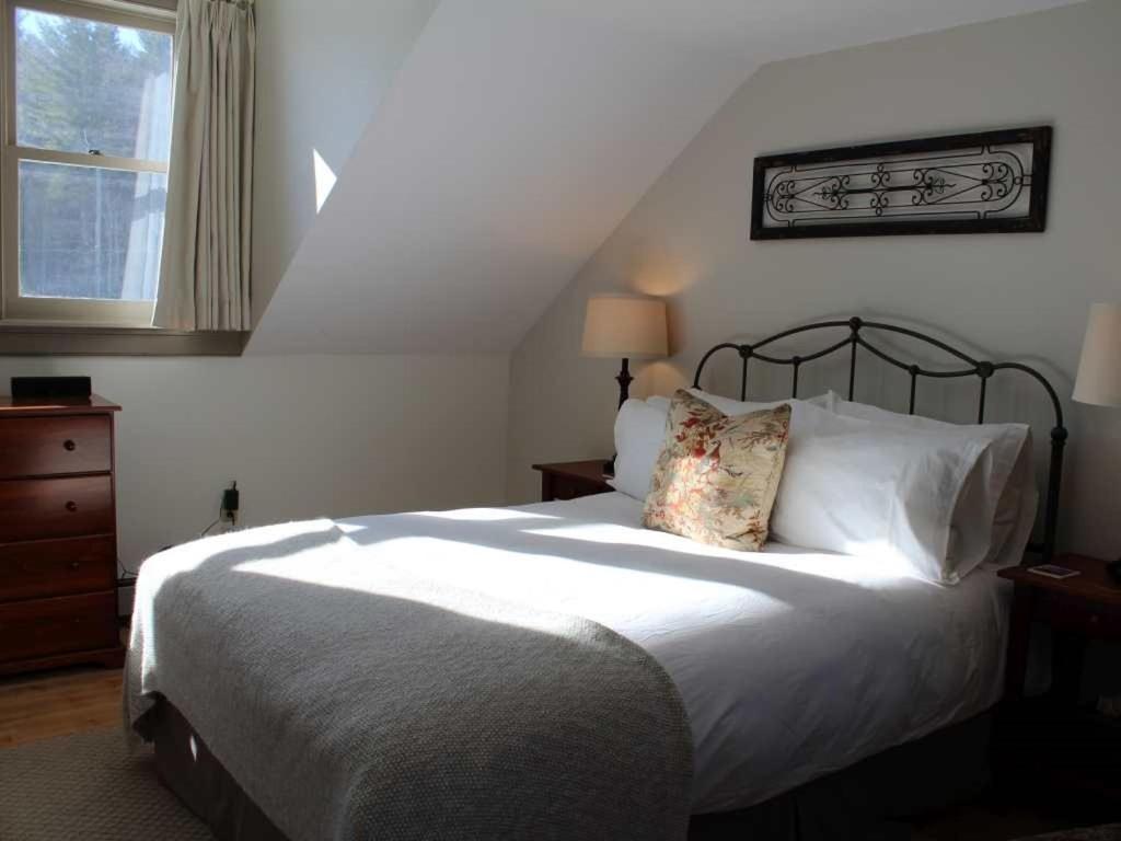 Bark Eater Inn Keene Rom bilde
